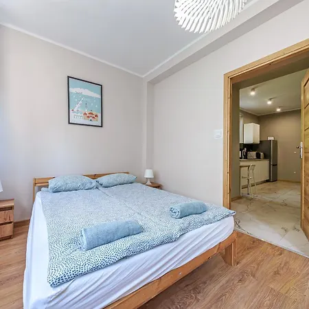 47 Z Parkingiem Ii Apartment