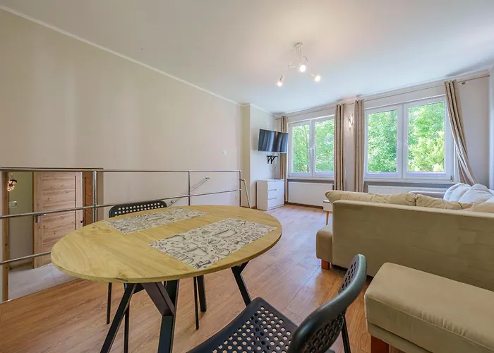 47 Z Parkingiem Ii Apartment